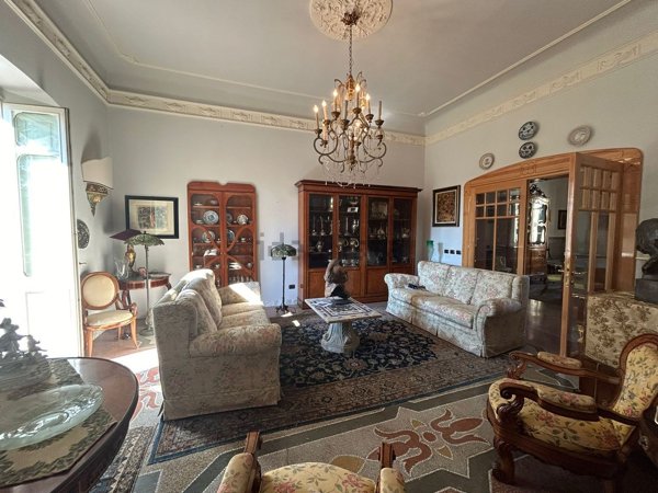 appartamento in vendita a Sarzana