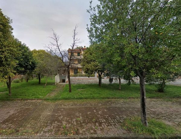 appartamento in vendita a Sarzana