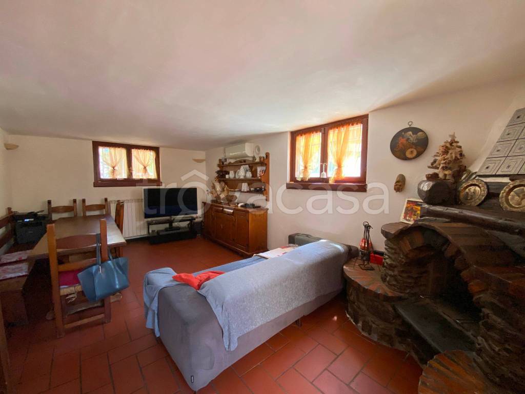 appartamento in vendita a Sarzana