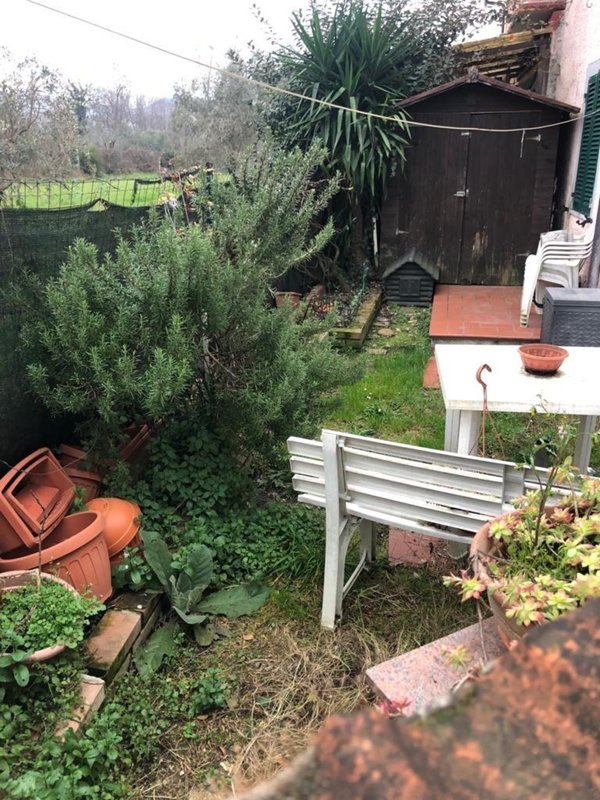 casa indipendente in vendita a Sarzana in zona San Lazzaro