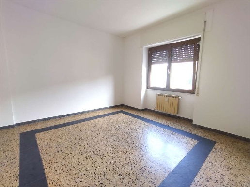 appartamento in vendita a Sarzana