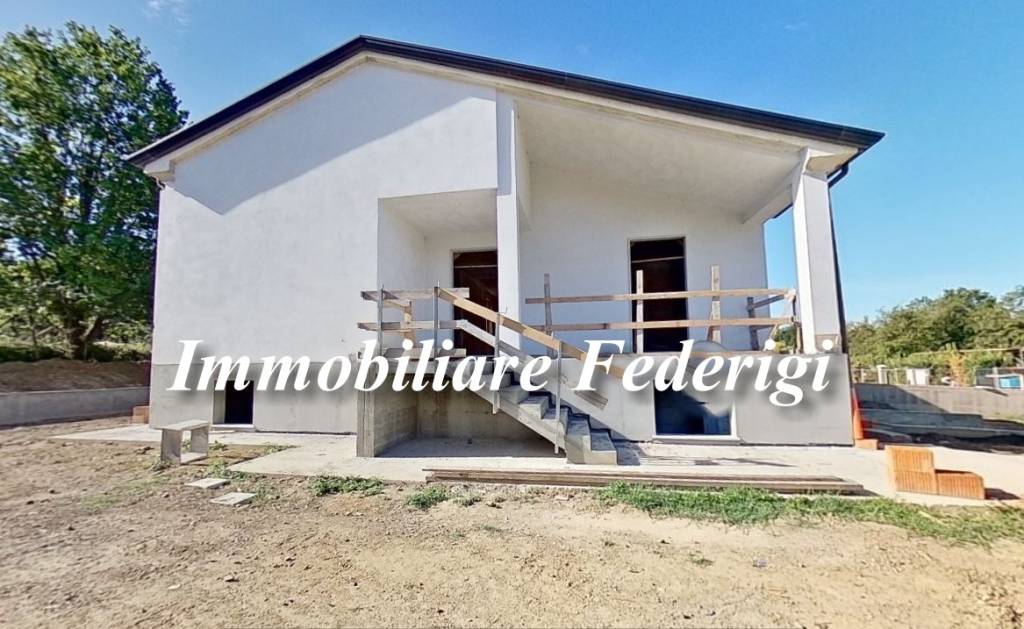 casa indipendente in vendita a Sarzana