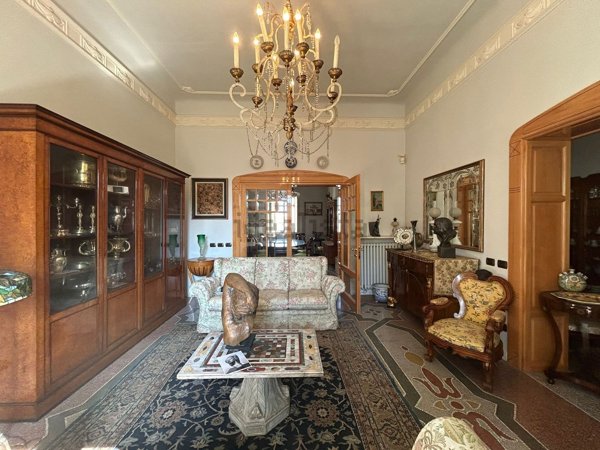 appartamento in vendita a Sarzana