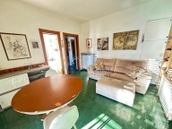 appartamento in vendita a Sarzana in zona Marinella di Sarzana