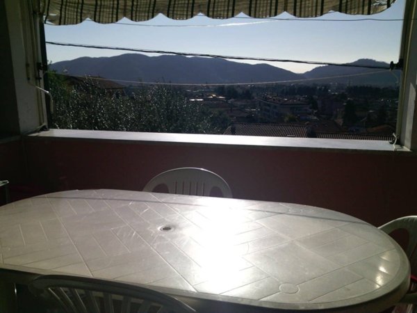 casa indipendente in vendita a Sarzana