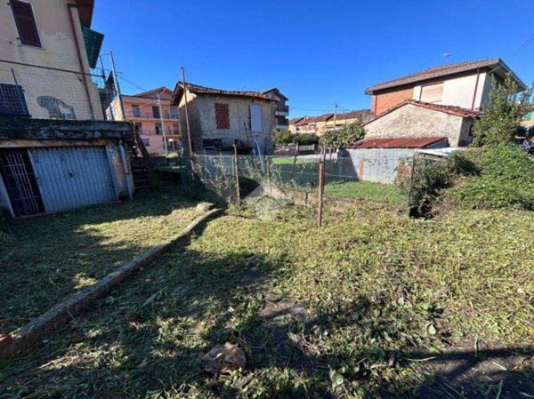 appartamento in vendita a Sarzana in zona Falcinello