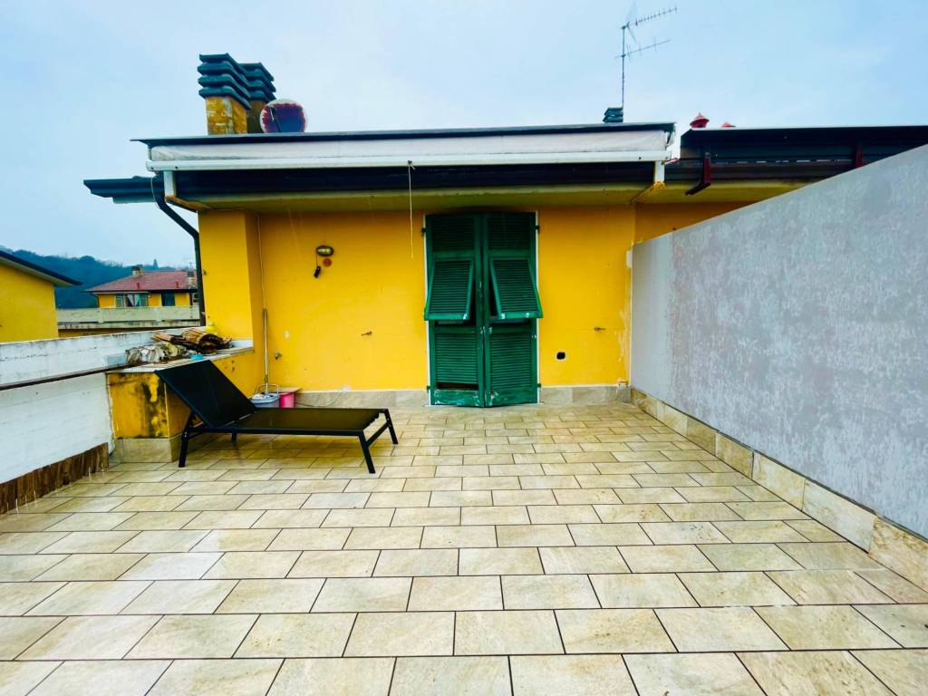 appartamento in vendita a Sarzana