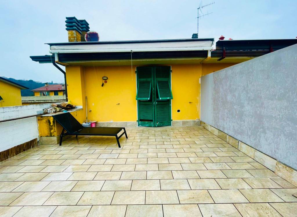 appartamento in vendita a Sarzana