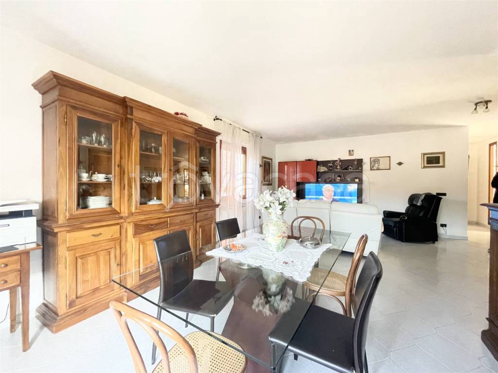 appartamento in vendita a Sarzana