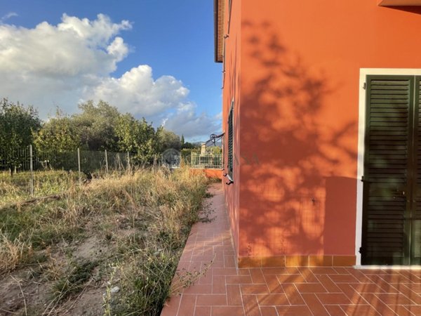 appartamento in vendita a Sarzana in zona San Lazzaro