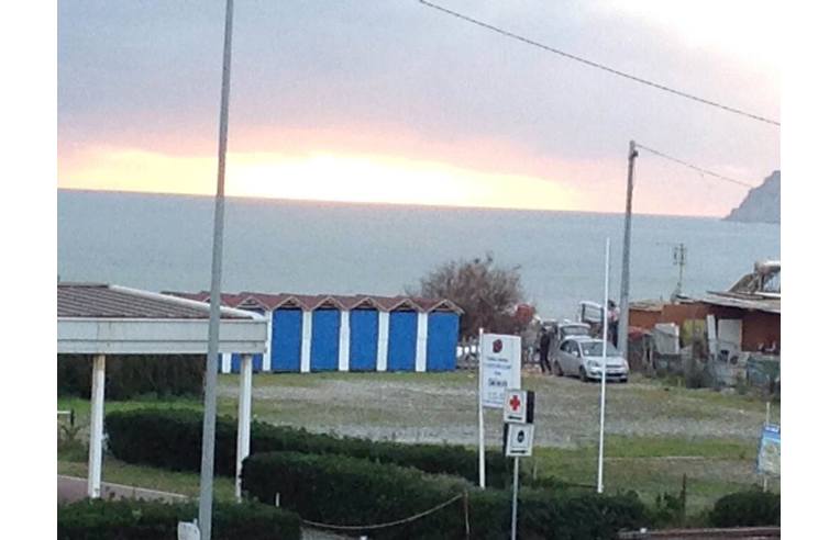 appartamento in vendita a Sarzana in zona Marinella di Sarzana