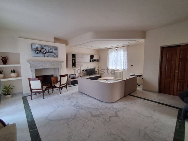 appartamento in vendita a Sarzana