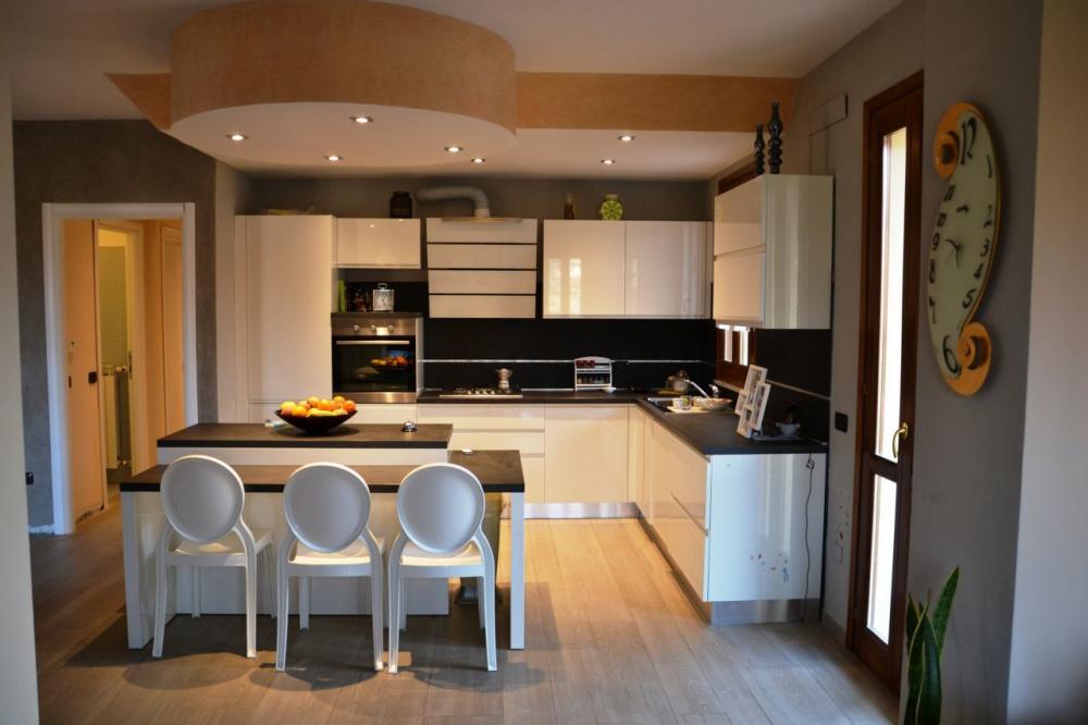 appartamento in vendita a Sarzana