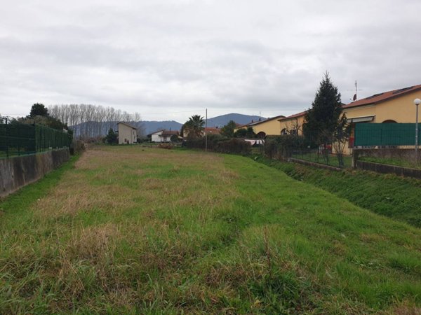 casa indipendente in vendita a Sarzana in zona San Lazzaro