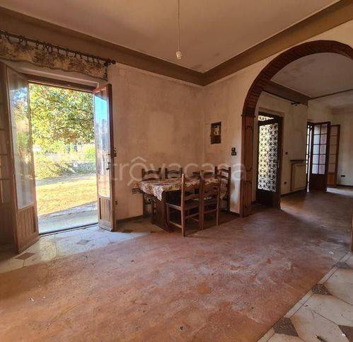 appartamento in vendita a Sarzana