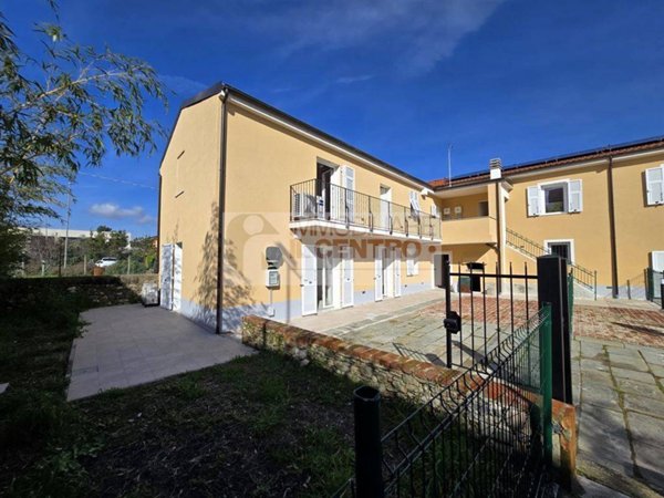 appartamento in vendita a Sarzana