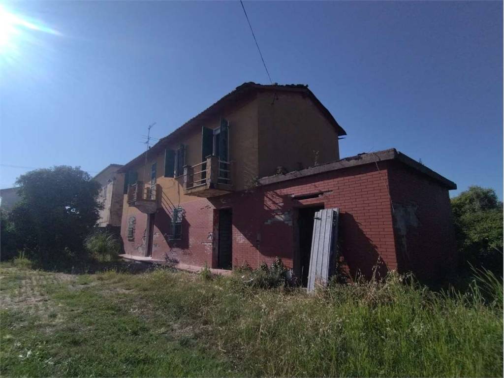 casa indipendente in vendita a Sarzana in zona San Lazzaro