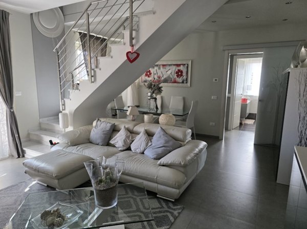 appartamento in vendita a Sarzana in zona San Lazzaro