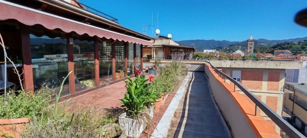 appartamento in vendita a Sarzana