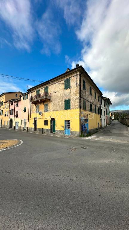 appartamento in vendita a Sarzana