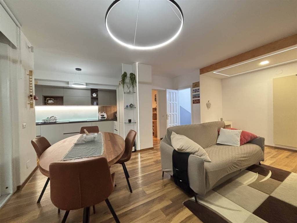 appartamento in vendita a Sarzana in zona San Lazzaro