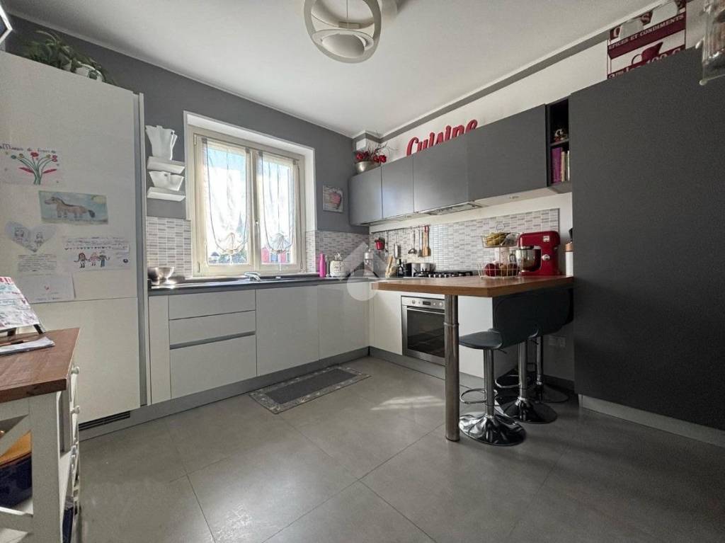appartamento in vendita a Sarzana