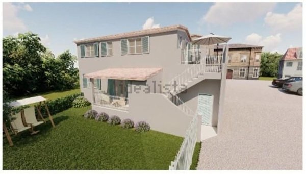 casa indipendente in vendita a Sarzana