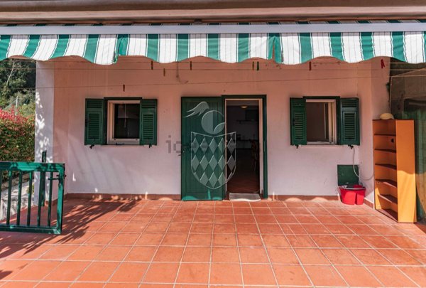 quadrivano in vendita a Sarzana