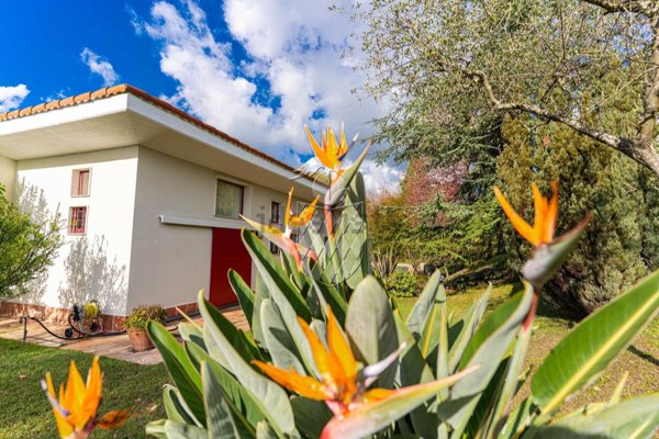casa indipendente in vendita a Sarzana