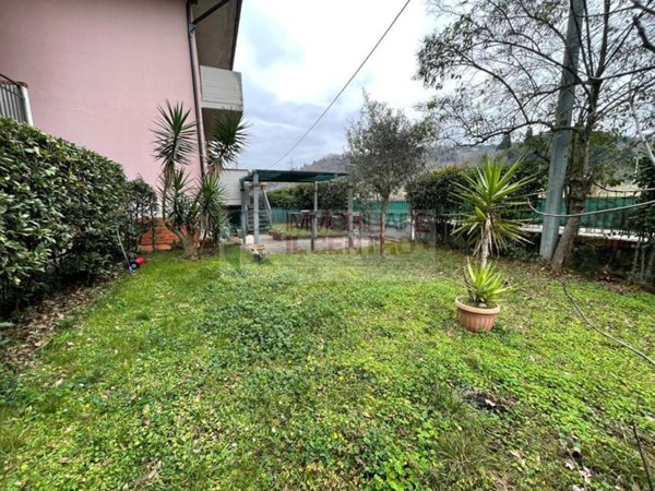 appartamento in vendita a Sarzana