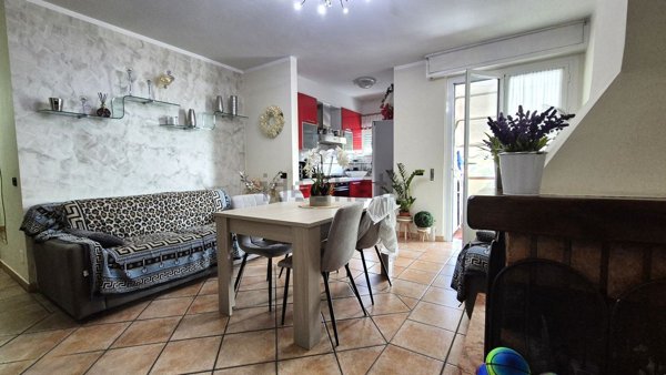 appartamento in vendita a Sarzana