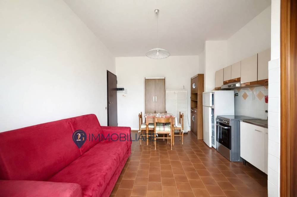 appartamento in vendita a Sarzana in zona Marinella di Sarzana