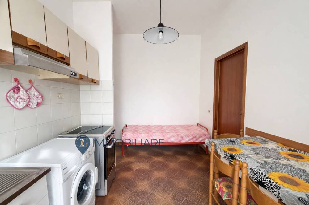 appartamento in vendita a Sarzana in zona Marinella di Sarzana