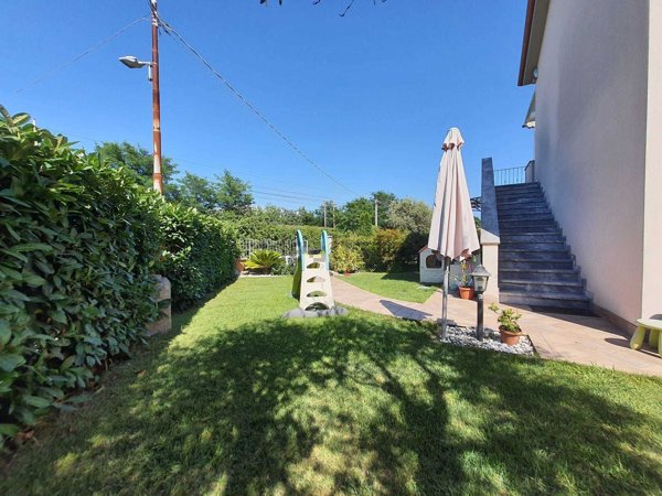 appartamento in vendita a Sarzana in zona San Lazzaro