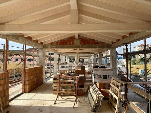 casa indipendente in vendita a Sarzana in zona San Lazzaro