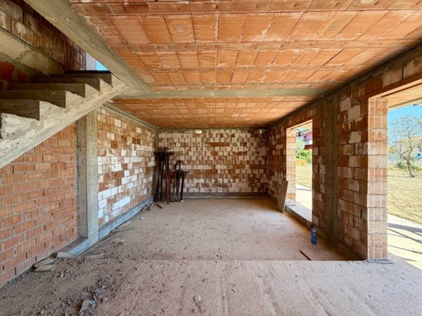 casa indipendente in vendita a Sarzana in zona San Lazzaro