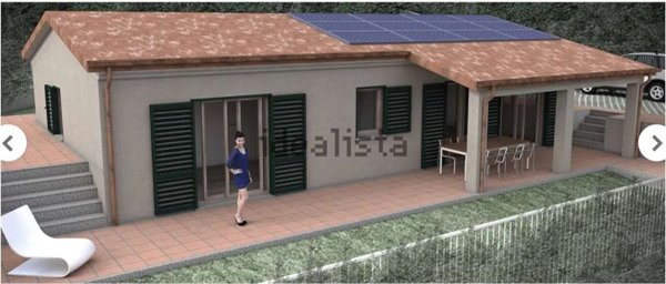 casa indipendente in vendita a Sarzana