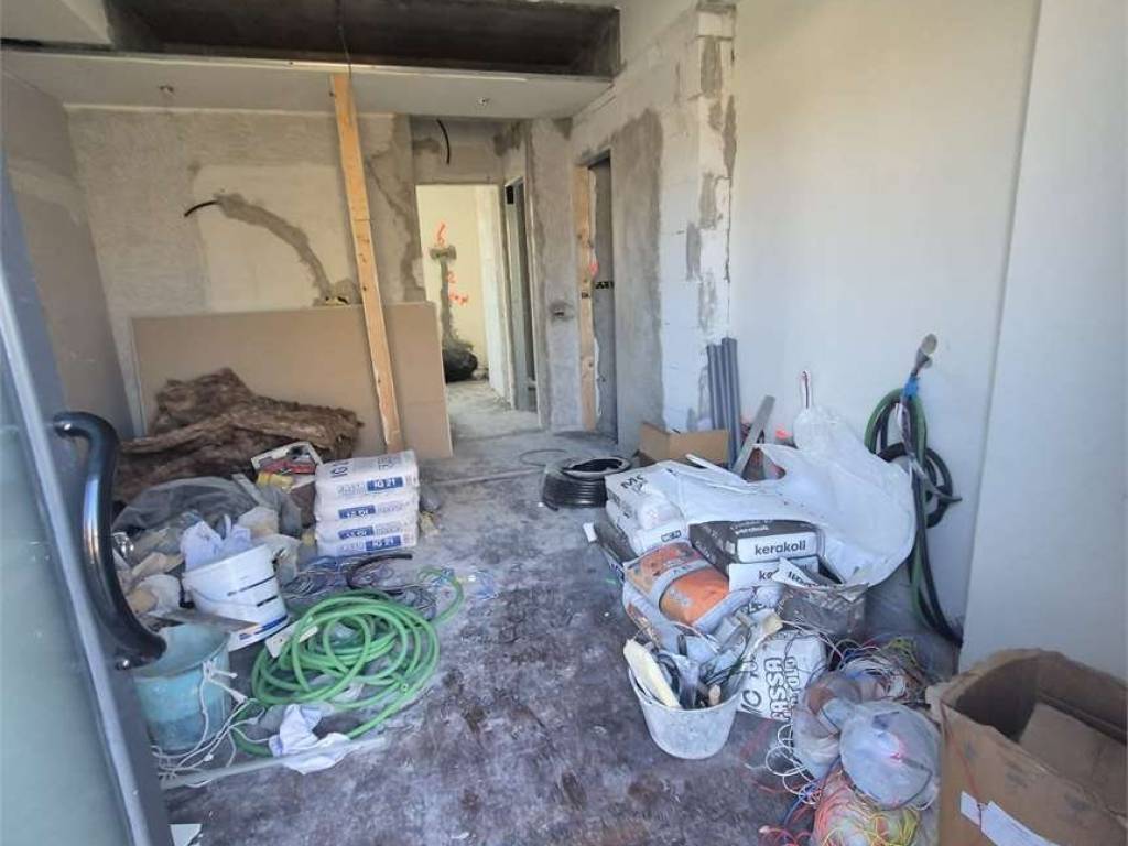 appartamento in vendita a Sarzana in zona Falcinello