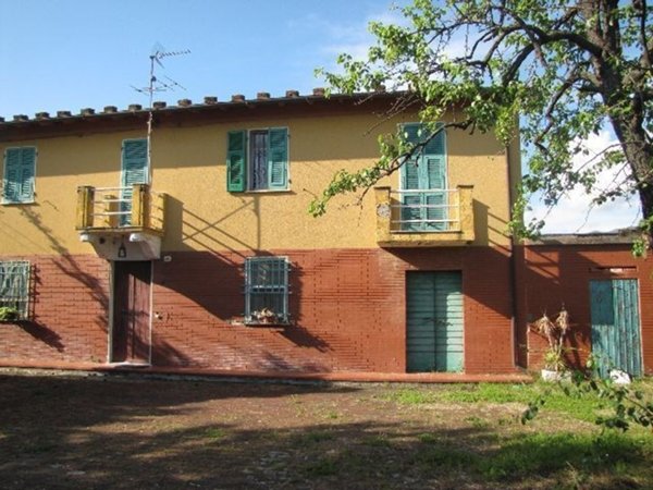 casa indipendente in vendita a Sarzana in zona San Lazzaro