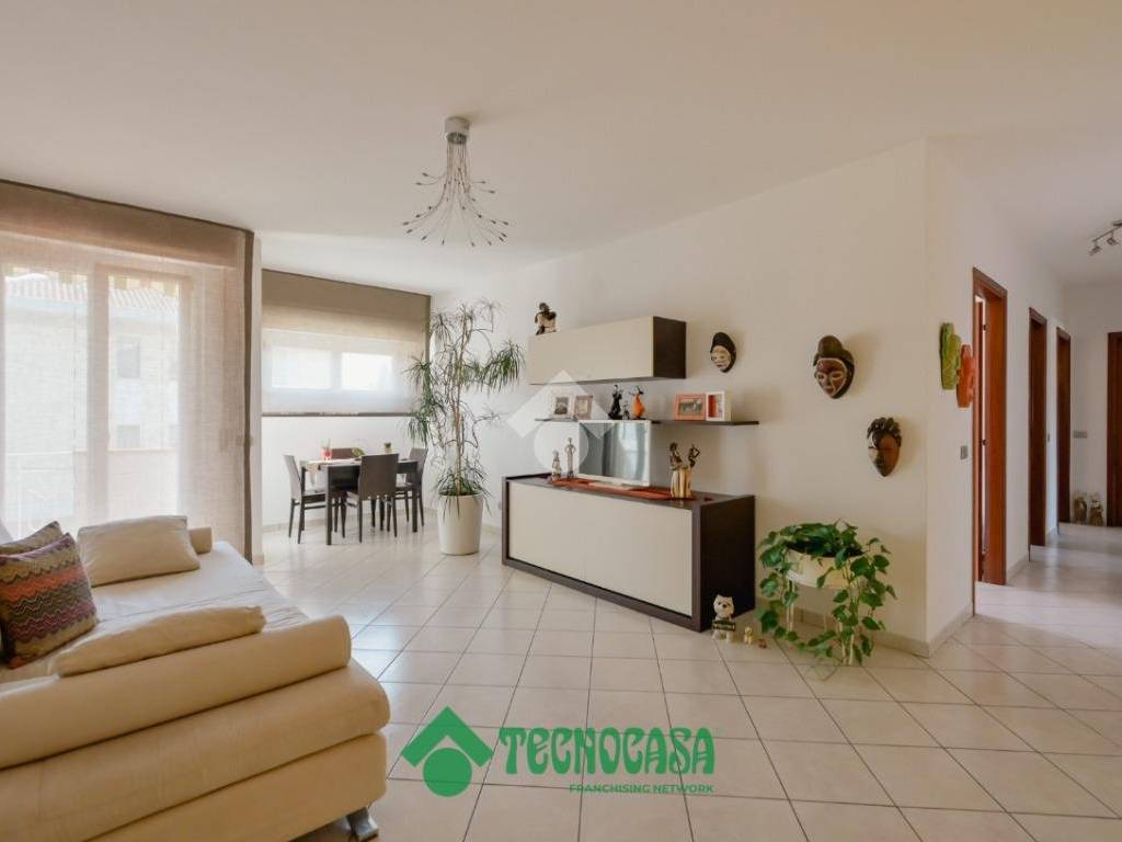 appartamento in vendita a Sarzana