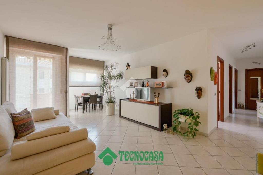 appartamento in vendita a Sarzana