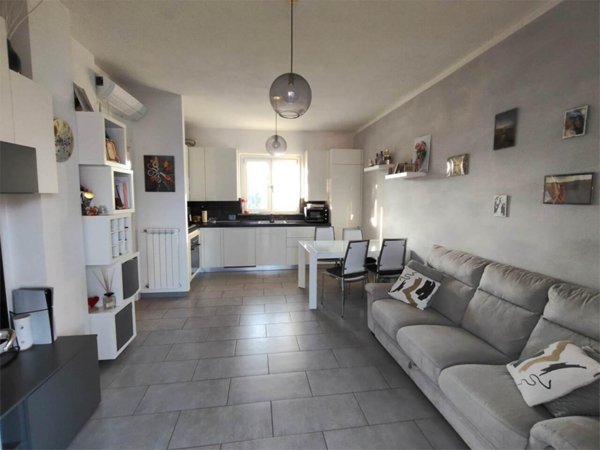 appartamento in vendita a Sarzana in zona San Lazzaro