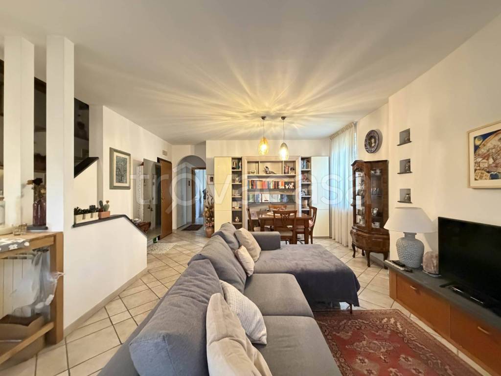 appartamento in vendita a Sarzana