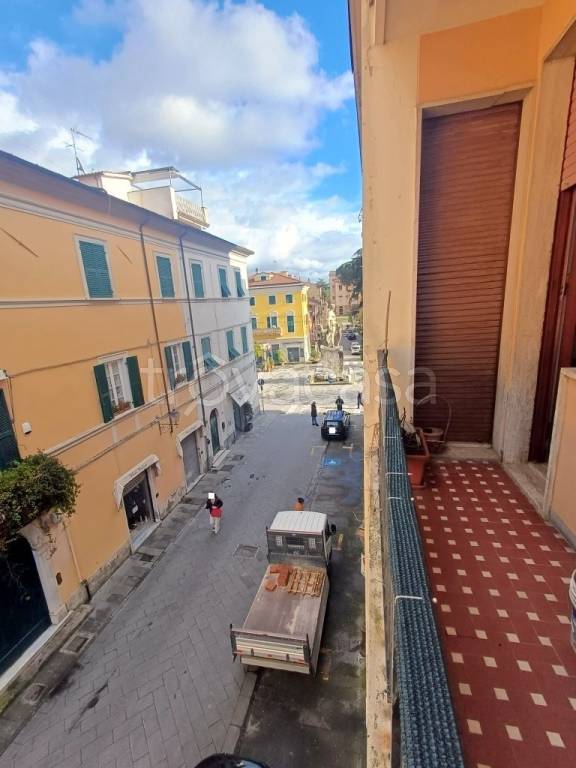 appartamento in vendita a Sarzana