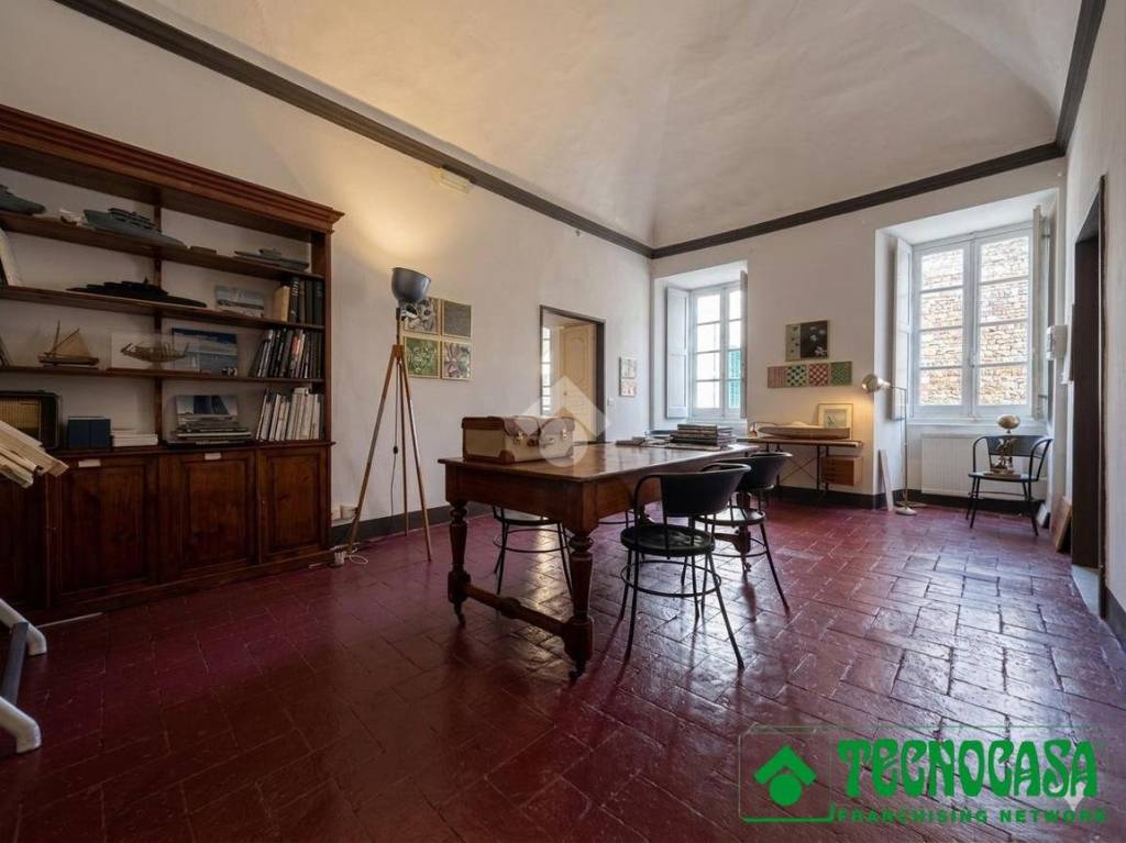 appartamento in vendita a Sarzana