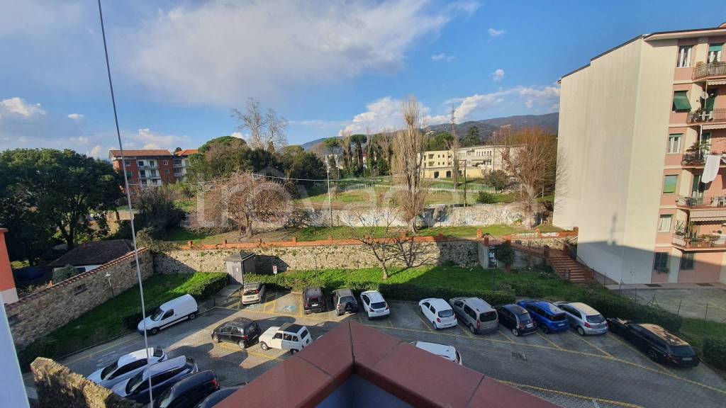 appartamento in vendita a Sarzana