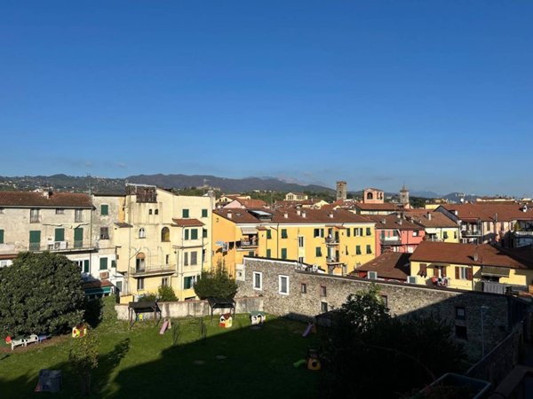 appartamento in vendita a Sarzana