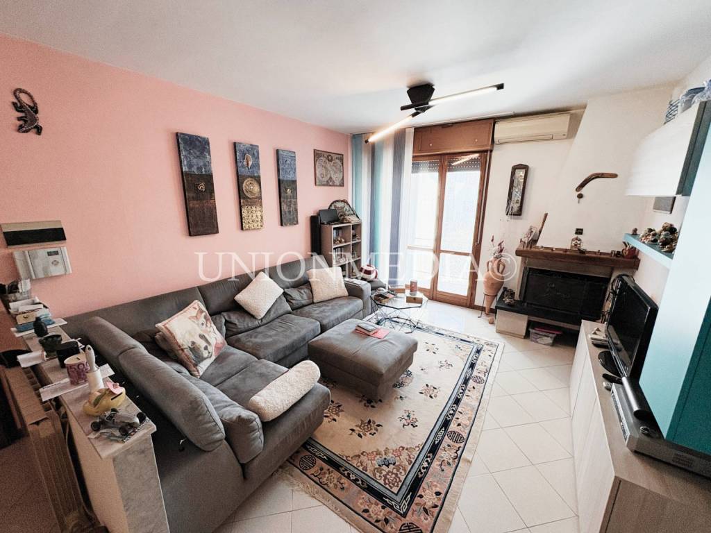 appartamento in vendita a Sarzana