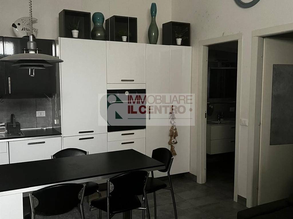 appartamento in vendita a Sarzana in zona Marinella di Sarzana