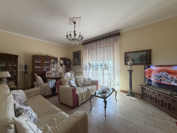 appartamento in vendita a Sarzana